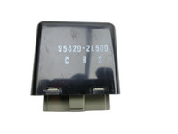 Hyundai I30 FD 07-10 Relais Wisch Wasch Hyundai I30 FD 07-10 08.11.2007 954202L500 95420-2L500 gebraucht Vorschau 1