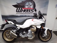 2022 MOTO GUZZI V100 MANDELLO WITHONL Y 2431 MILES FROM NEW