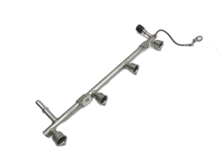 Opel Astra J 12-15 1,6 85KW Einspritzleiste Düsenstock für Einspritzanlage  - Bild 1