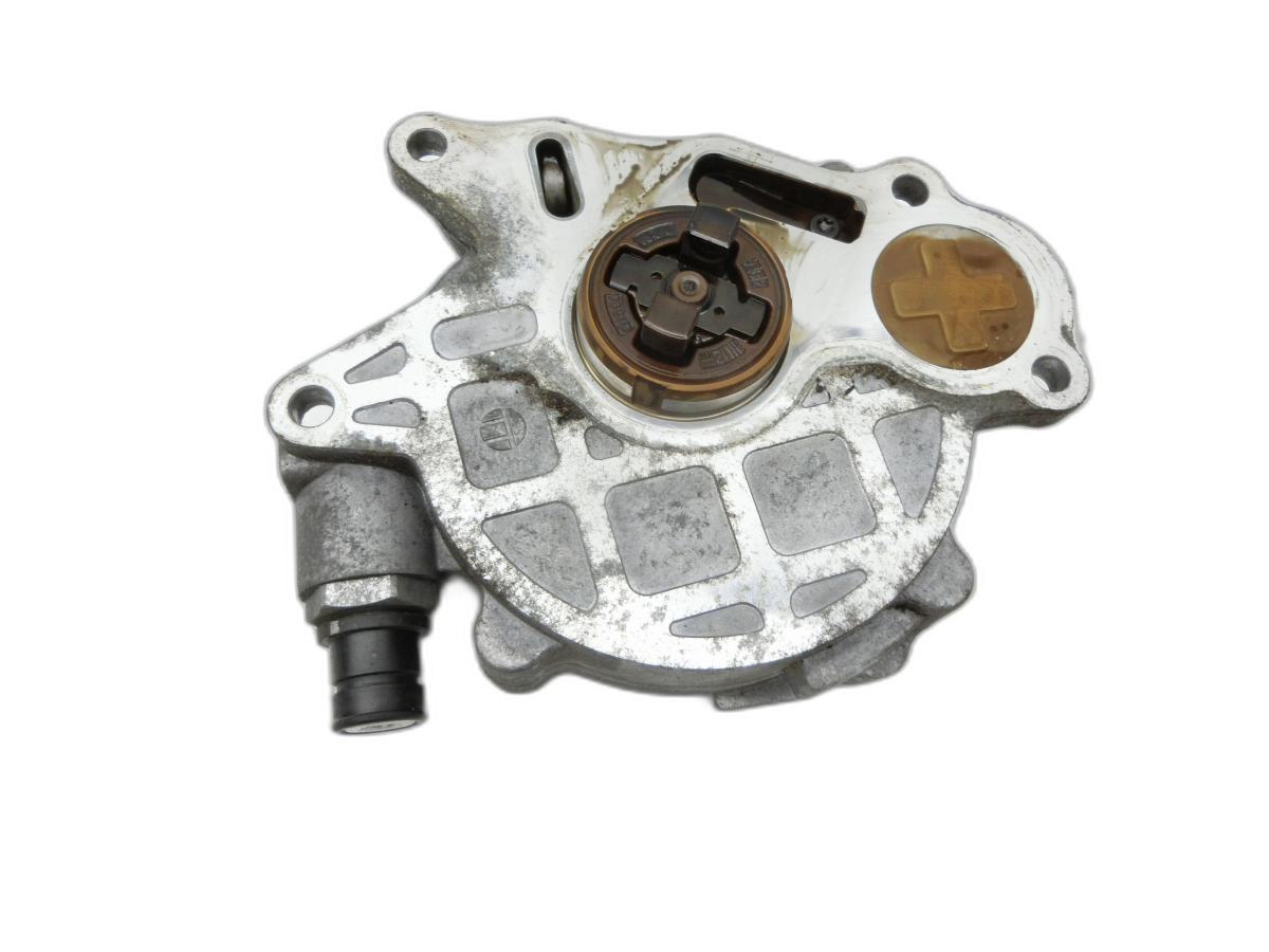 VW Golf 6 VI Variant 08-13 TDi 1,6 77KW CAYC Unterdruckpumpe Vakuumpumpe  - Bild 1