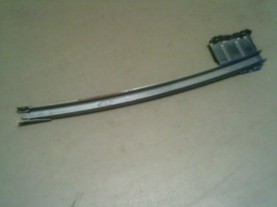07-11 Toyota Camry LH - Drivers Side Front Door Rear Of Window Mounted Track