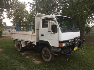 Mitsubishi canter 4x4