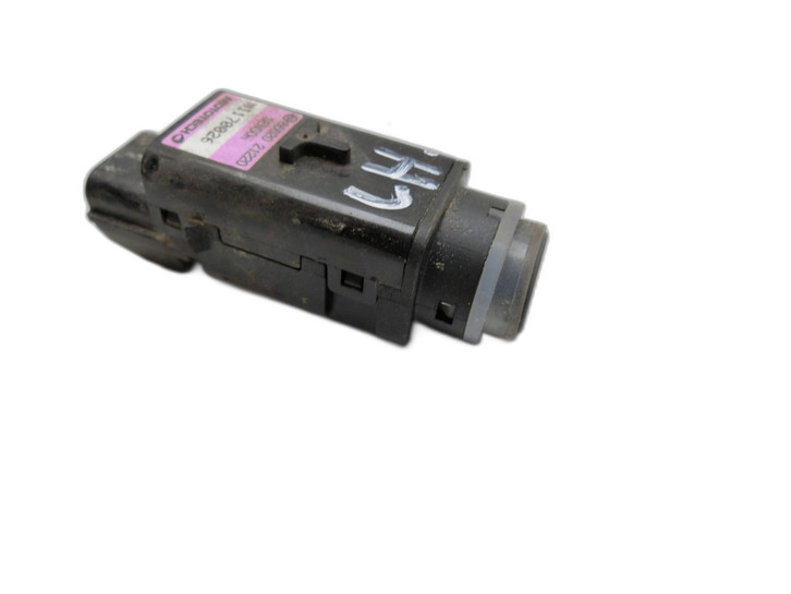 Ssangyong Rodius II 13-19 Abstands Sensor Parksensor PDC Links Hinten Pos.2 ABS Ssangyong Rodius II 13-19... Bild 1