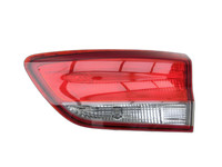 Hyundai I30 PD 17-19 5T Rückleuchte Heckleuchte für Klappe Rechts Hyundai I30 PD 17-19 30.08.2018 gebraucht Vorschau 1