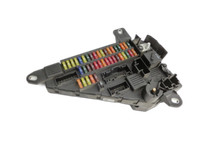 BMW E61 530xi LCI 07-09 3,0 200KW Sicherungskasten Zentralelektrik BMW E61 530xi LCI 07-09 10.12.2008 9138830... Vorschau 1