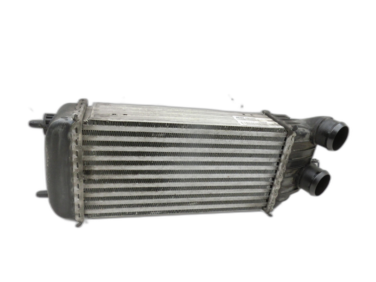 Citroen Jumpy Scudo II 270 07-16 JTD 1,6 66KW Ladeluftkühler Kühler  - Bild 1