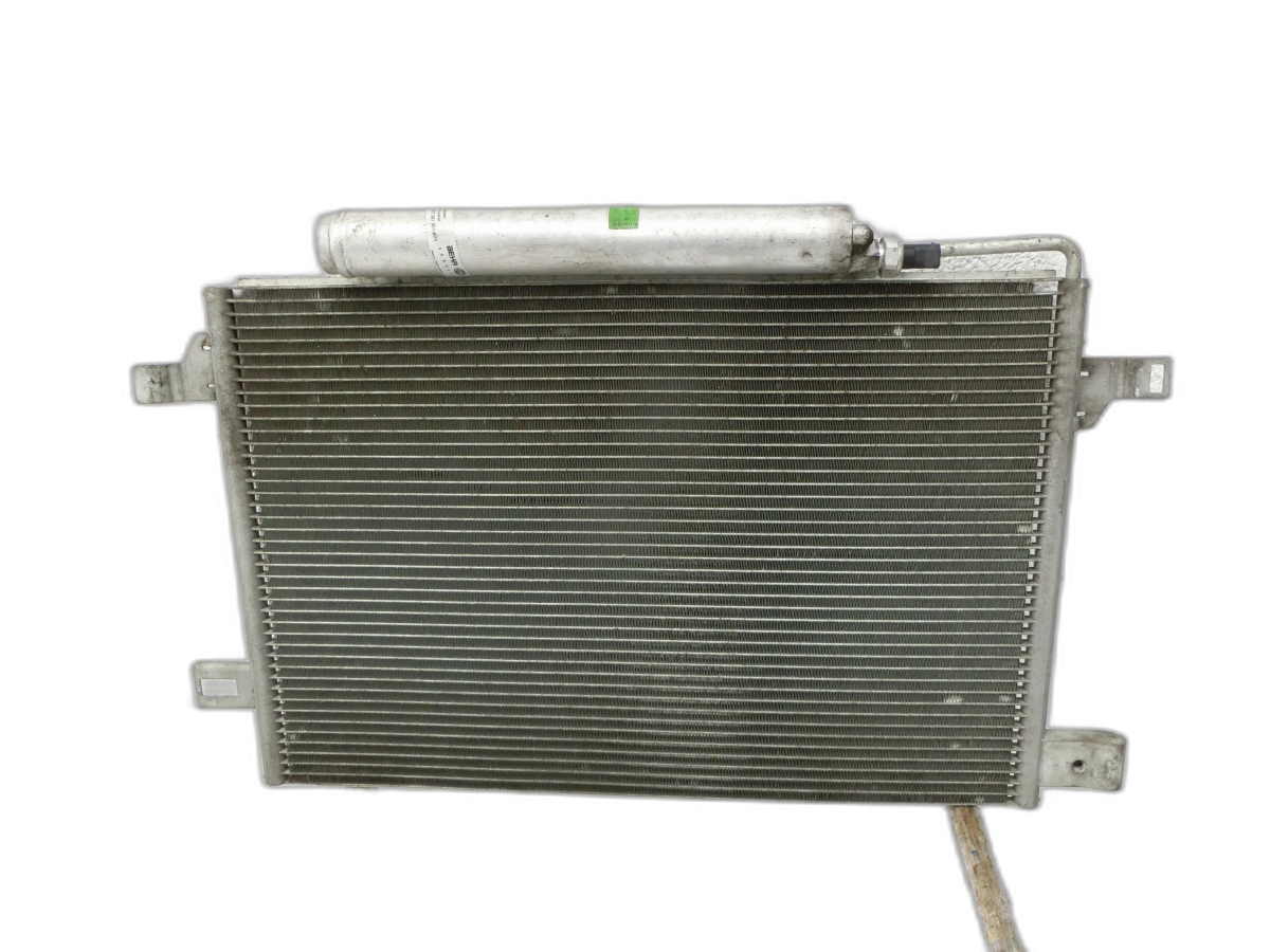 Mercedes W245 B200 05-08 Kondensator Klimakühler AC  - Bild 1