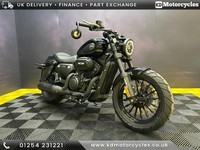 Keeway V-Cruise V 302C V-Twin Lightweight Custom Cruiser