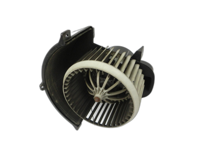 VW Touareg 7L 06-10 Gebläsemotor Lüftermotor Heizungsgebläse VW Touareg 7L 06-10 18.05.2007 7L0963031A 54278 gebraucht Bild 1