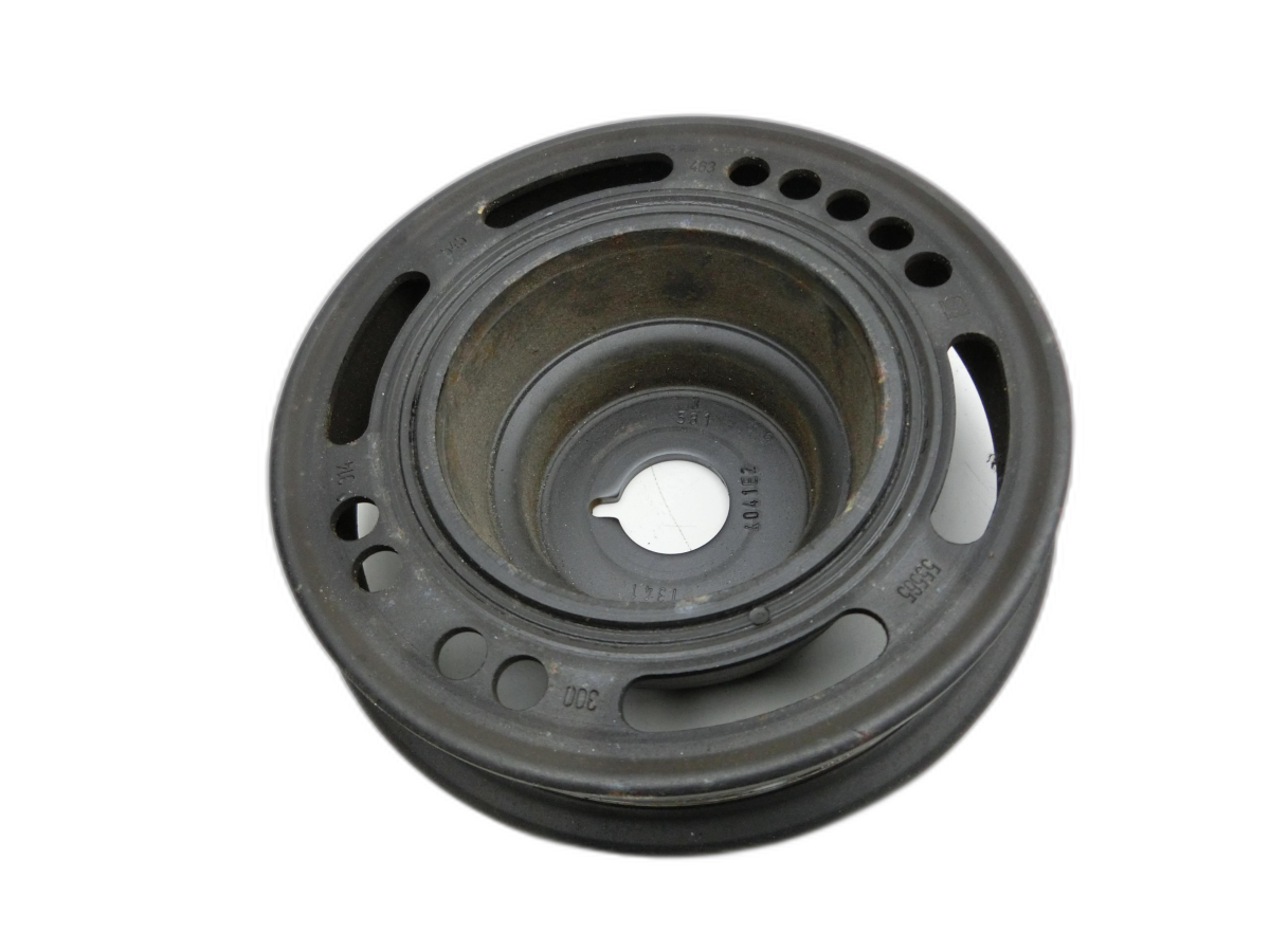 Opel Astra J 12-15 1,6 85KW A16XER Riemenscheibe  - Bild 1