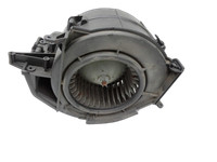 Audi A6 4F C6 05-09 Gebläsemotor Lüftermotor Heizungsgebläse Audi A6 4F C6 05-09 09.03.2004 4F0820020A gebraucht Vorschau 1