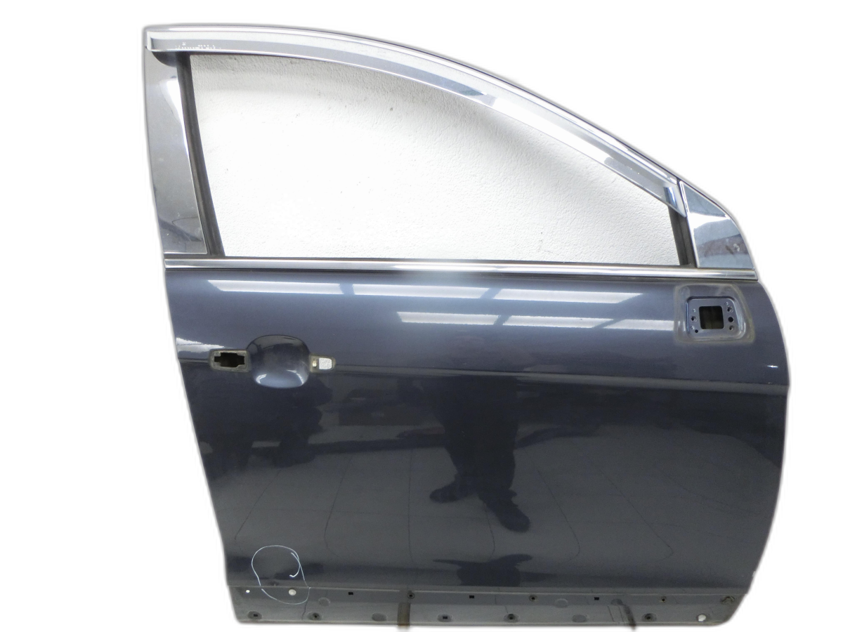 Door passenger Right Front for 26 Chevrolet Captiva S10 06-11 - Bild 1