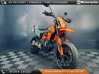 KTM 690 SMC R 2022, Loaded with extras