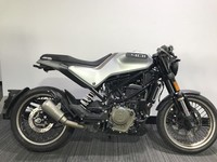 HUSQVARNA VITPILEN 401, 2022/72, JUST 4,248 MILES COVERED, LEO VICE CAN