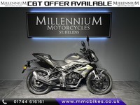 BENELLI BN125 125cc LEARNER LEGAL NAKED MOTORCYCLE RIDE ON A CBT
