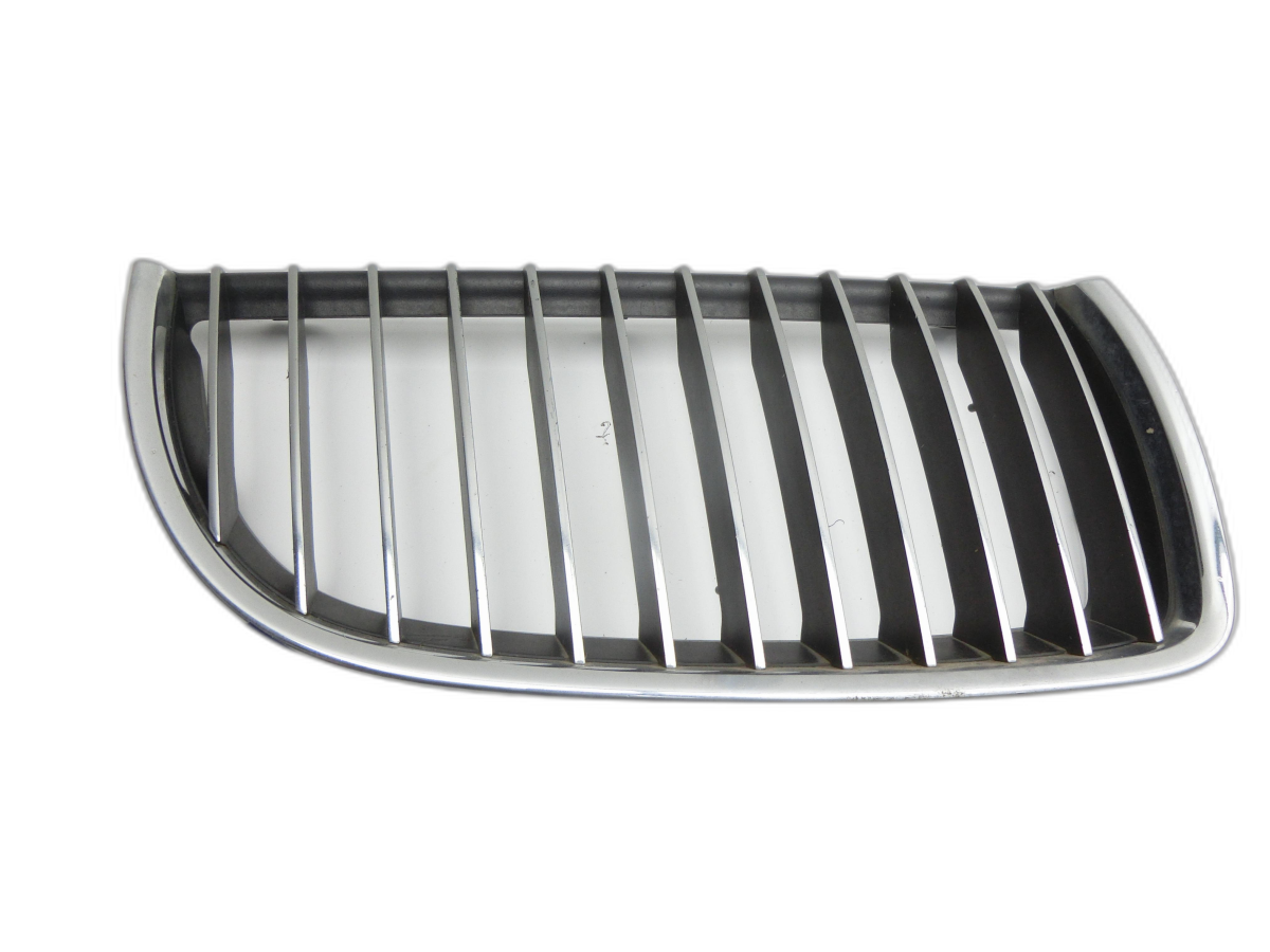 BMW E90 3er 325d 06-09 Frontgrill Kühlergrill Rechts  - Bild 1