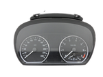 BMW E81 1er 118i LCI 07-13 2,0i 90KW Kombiinstrument Tacho Drehzahlmesser Anzeige BMW E81 1er 118i LCI 07-13... Vorschau 1