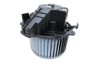 Lancia Delta III 844 08-11 Gebläsemotor Lüftermotor Heizungsgebläse Lancia Delta III 844 08-11 27.01.2009 gebraucht Vorschau 1