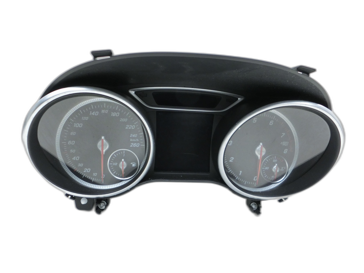 Mercedes CLA 180 C117 13-19 1,6 90KW Kombiinstrument Tacho  - Bild 1