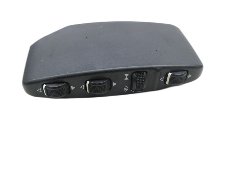 Mercedes W212 E350 09-14 Lordose Verstellung Schalter für Sitz Rechts Vorne  - Bild 1