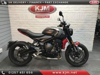 TRIUMPH TRIDENT 660 E5, 2024/24, WITH 3016 MILES, FINISHED IN GREY