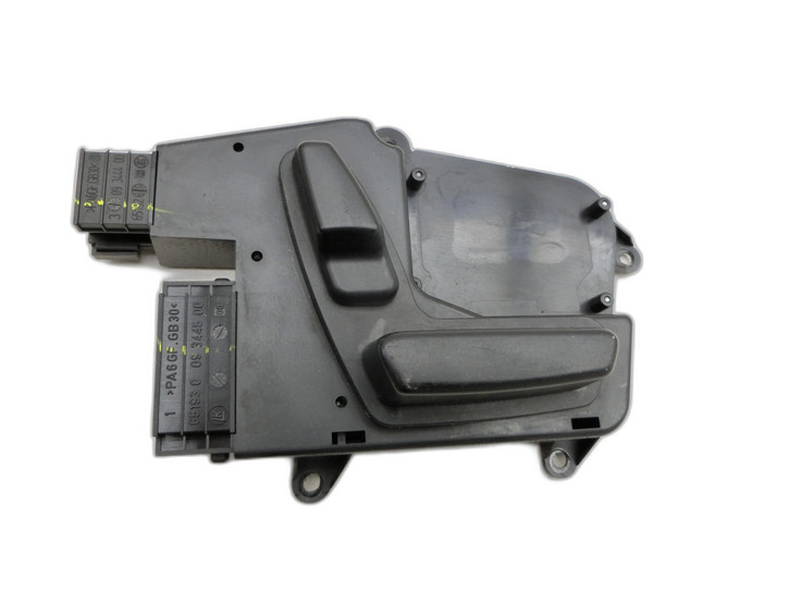 Mercedes R320 W251 4M 06-10 Sitzverstellung Schalter Rechts Vorne  - Bild 1