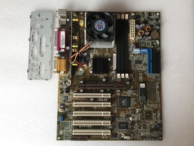 Asus A7v133 Sockel 462 Retro Bundle Mit Athlon 1400 Mhz