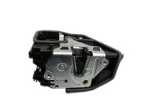 BMW X1 E84 12-15 KombiLim Türschloss mit ZV Rechts Hinten BMW X1 E84 12-15 29.04.2015 7276674 51227276674 7229460... Vorschau 1
