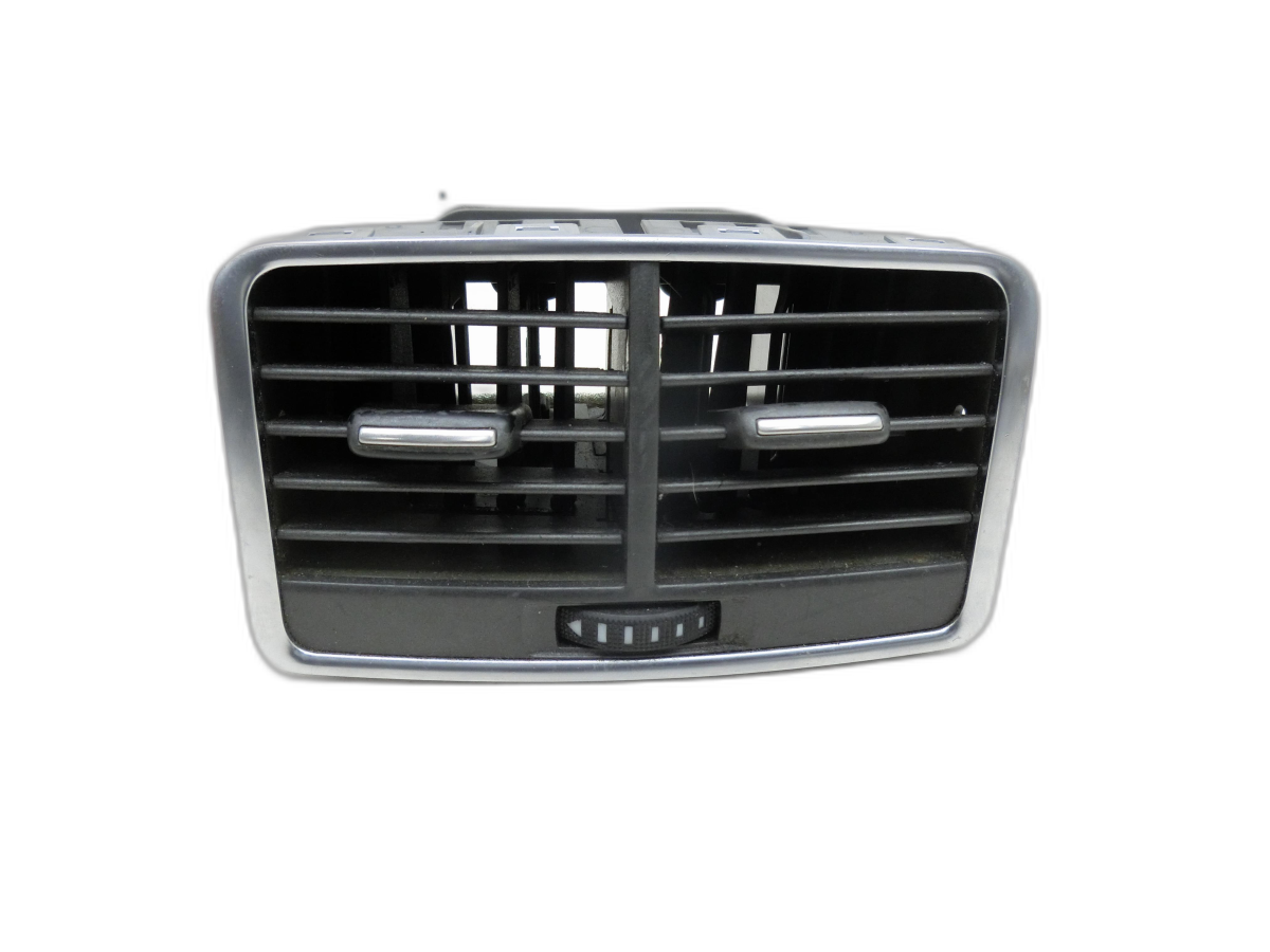 Audi A6 4F C6 05-08 Luftdusche Luftdüse Mitte Hinten  - Bild 1