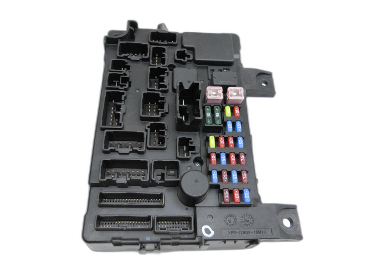 Mitsubishi Outlander III 15-18 Di-D 2,2 110KW Sicherungskasten Zentralelektrik  - Bild 1