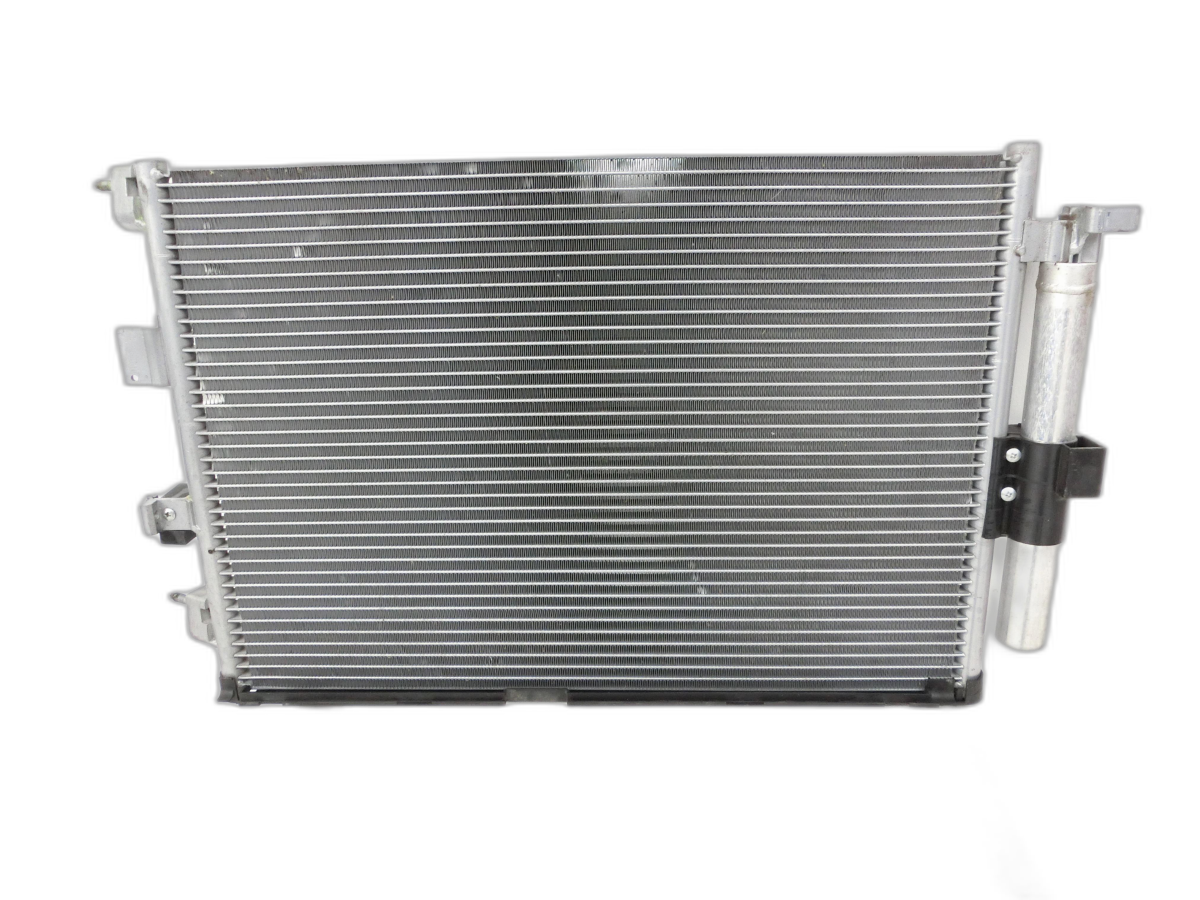 Ford Focus III 14-18 Kondensator Klimakühler AC  - Bild 1