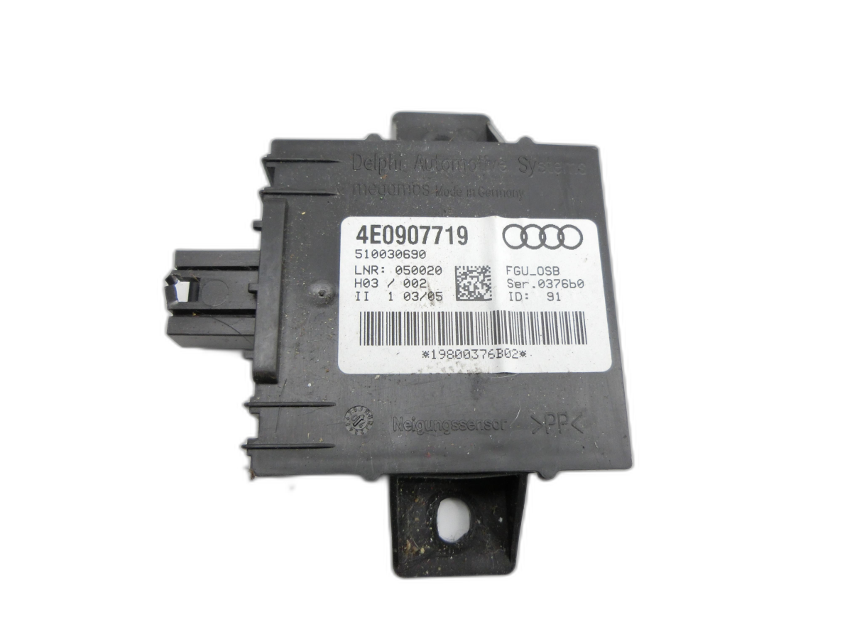 Audi A8 D3 4E qu 02-05 Steuergerät ECU Modul Abschleppschutz SG Neigungsschutz  - Bild 1