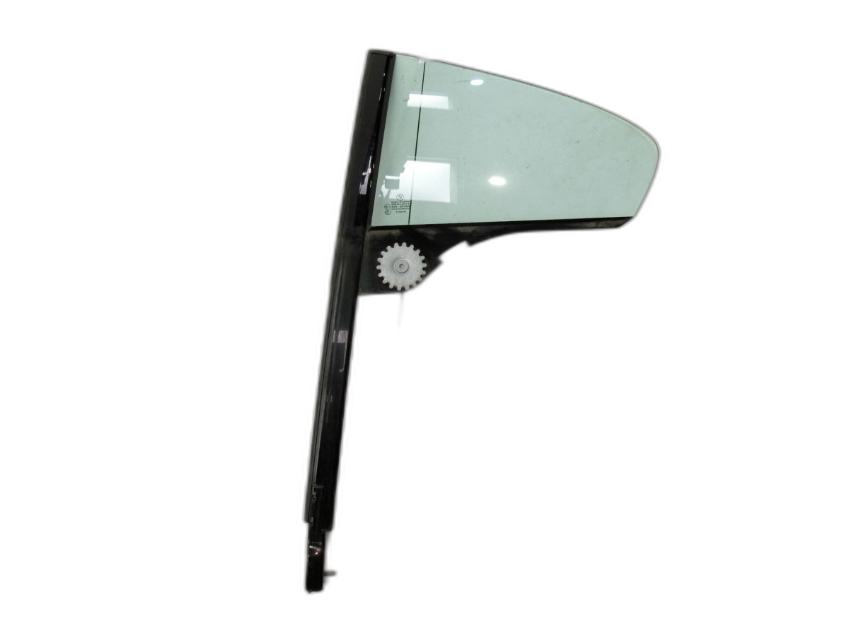 Side Window triangle Left Rear for BMW F06 640d 12-18 - Bild 1