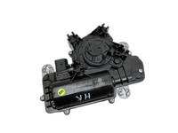 Audi A4 8W B9 15-19 Zuziehhilfe Stellmotor für Elektr. Heckklappe Audi A4 8W B9 15-19 08.08.2017 3V5827887B gebraucht Vorschau 1
