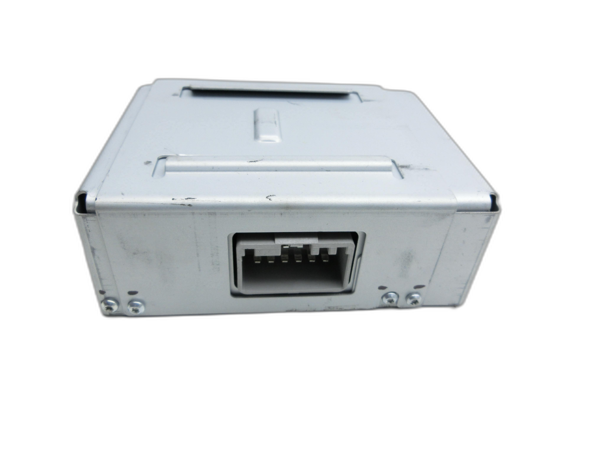 Ford Mondeo 5 V 14-19 Steuergerät ECU Modul Spannungswandler Transformator für 150W Steckdose 230V  - Bild 1