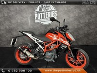 KTM 390 Duke *Genuine 1500 miles!*
