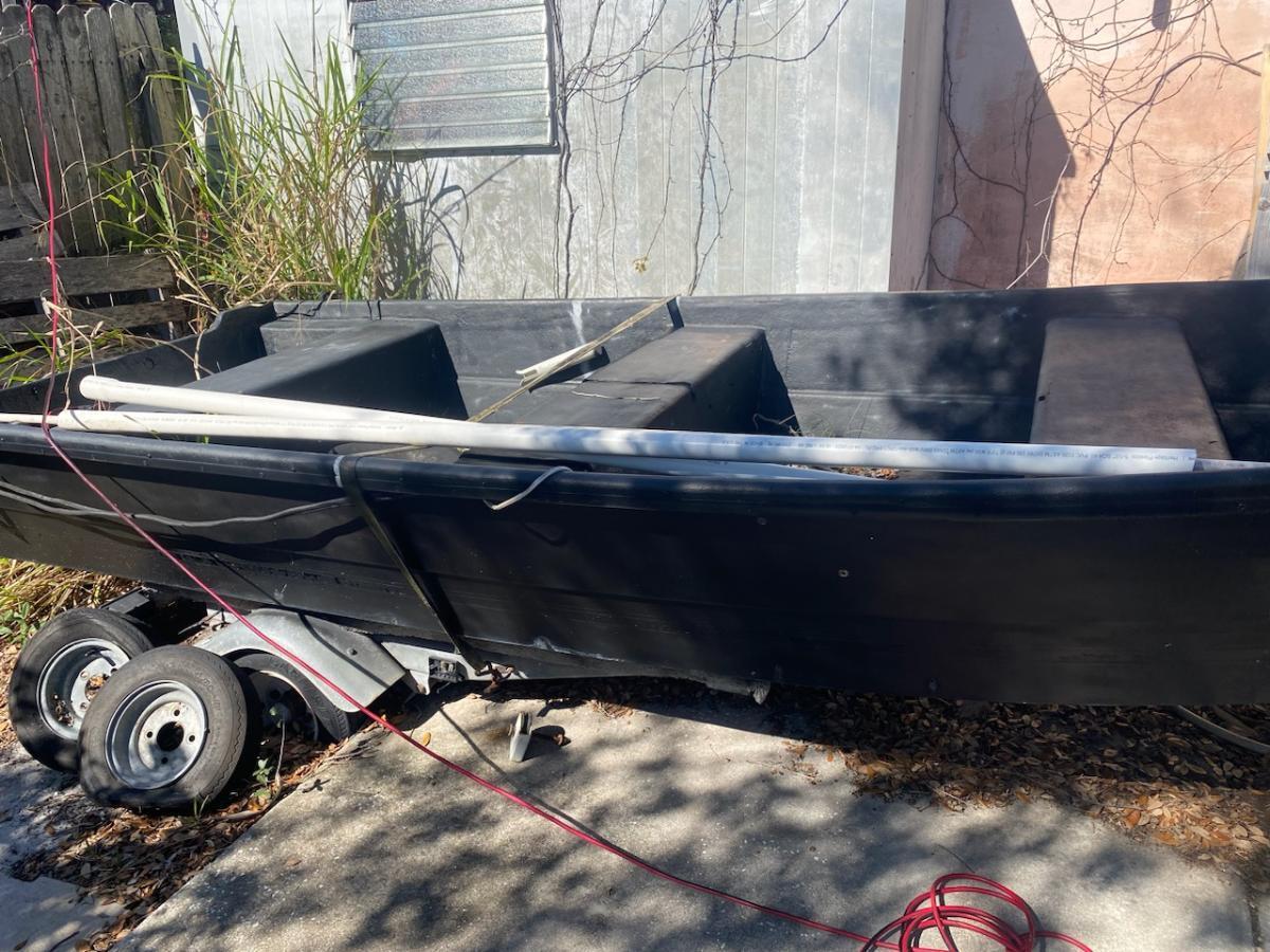 1984 Stumpknocker 18' Boat Located In Bradenton, Fl Has Trailer