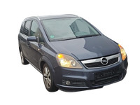 Opel Zafira B A05 05-08 Kondensator Klimakühler AC Opel Zafira B A05 05-08 29.09.2007 93178958 94767 gebraucht Vorschau 6