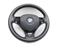 BMW E87 1er 04-07 Sportlenkrad Lenkrad Airbaglenkrad BMW E87 1er 04-07 04.05.2005 0443170 32300443170... Vorschau 1