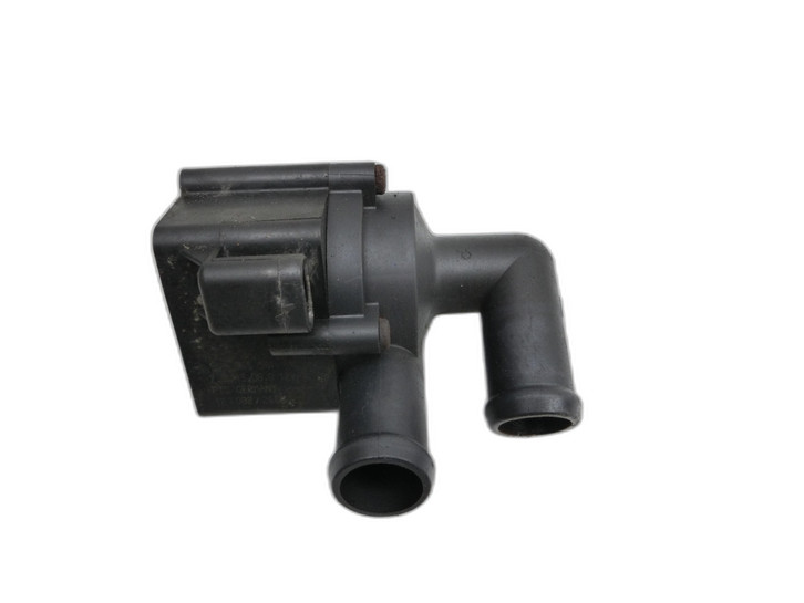 VW T5 7E 09-15 TDI 2,0 84KW Umwelzpumpe Heizung Pumpe  - Bild 1