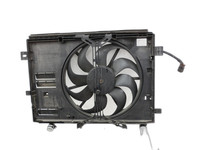 Peugeot 308 SW II 13-17 HDI 1,6 88KW Lüfter Ventilator f. Kühler Peugeot 308 SW II 13-17 27.10.2015 9806313580... Vorschau 1