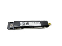 VW Golf VII 7 5G 12-17 Antennenverstärker Rechts für Heckklappe VW Golf VII 7 5G 12-17 01.12.2016 5G6035577... Vorschau 1