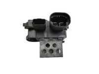 Peugeot 308 SW II 13-17 Widerstand Gebläse Lüfter Peugeot 308 SW II 13-17 27.10.2015 9677871680 621069921103 gebraucht Vorschau 1