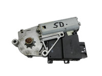 Land Range Rover III L322 02-06 Schiebedachmotor Land Range Rover III L322 02-06 02.08.2002 EGQ000010 770.60002... Vorschau 1