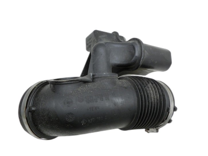 BMW E90 325xi 05-09 2,5i 160KW Ansaugrohr Ladeluftschlauch Luftschlauch Resonator  - Bild 1