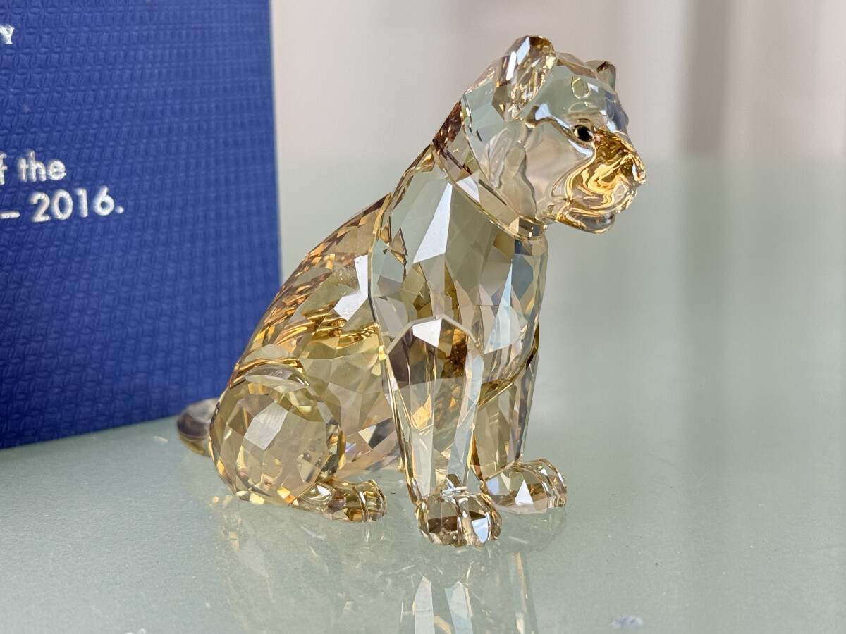 Swarovski Figurine 5173246 Lion Cub 5.6cm. Original packaging