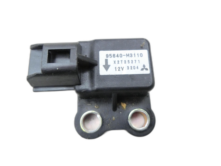 Hyundai Santa Fe I SM 00-04 Sensor Airbag Crashsensor Airbagsensor  - Bild 1