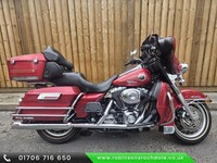 2004 Harley Davidson Ultra Classic Electra Glide FLHTCUI with 3813 miles!