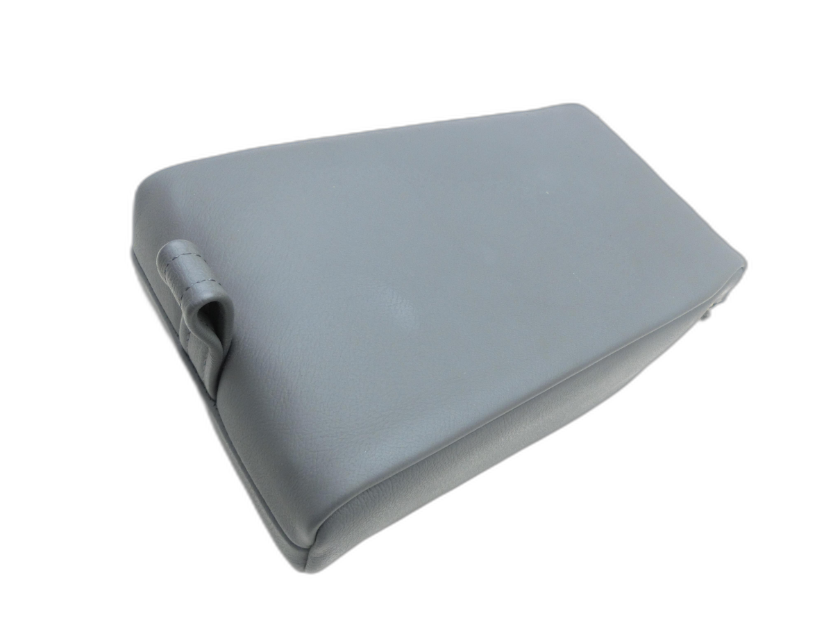 Hyundai Santa Fe I SM 00-04 Armlehne Mittelarmlehne Auflage mit Becherhalter für Rücksitzbank  - Bild 1