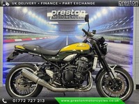 KAWASAKI Z900 RS YELLOW BALL